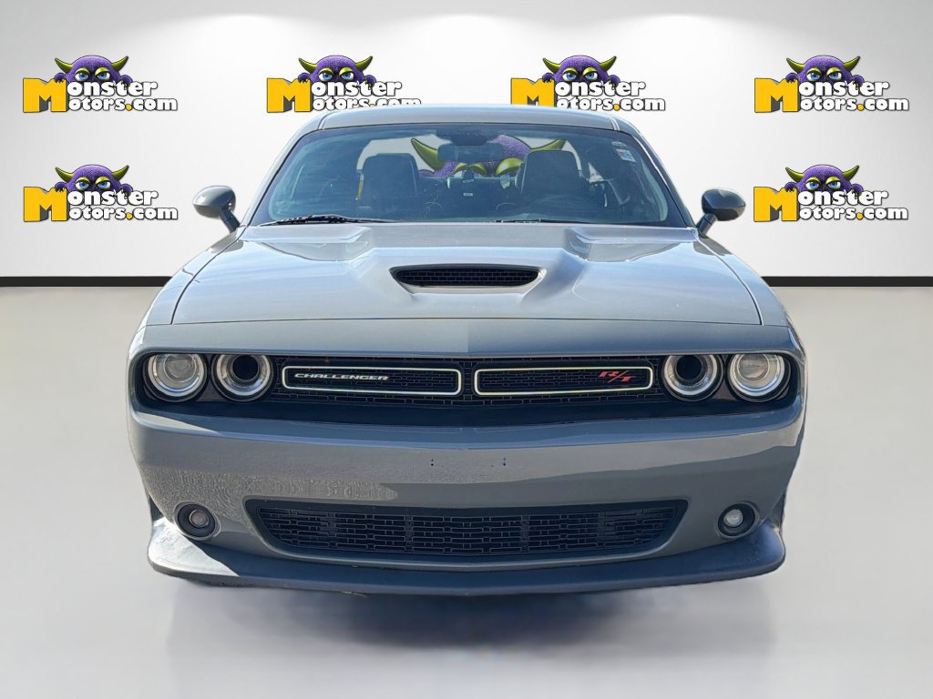 Used 2019 Dodge Challenger R/T w/ Plus Package RWD image 2