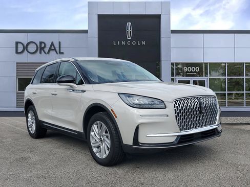 Certified 2024 Lincoln Corsair FWD image 1