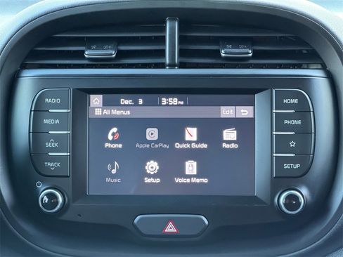 Used 2020 Kia Soul S image 12