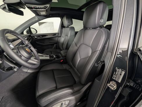 New 2026 Porsche Macan S AWD/4WD image 5