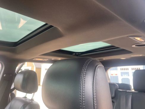 Used 2012 Ford Explorer Limited image 18