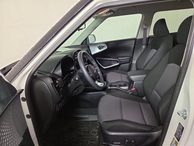Certified 2023 Kia Soul S FWD image 11