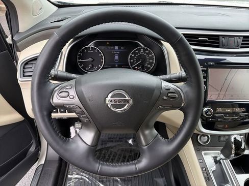 Used 2020 Nissan Murano Platinum FWD image 25