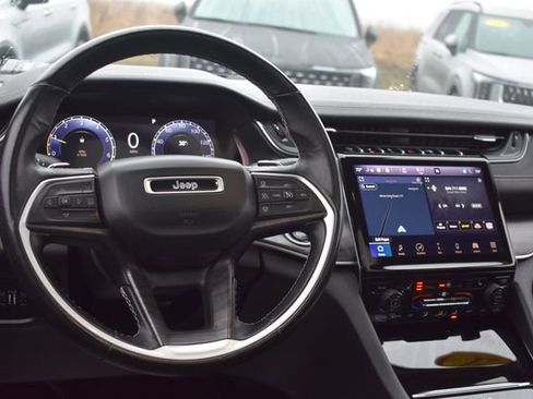 Used 2021 Jeep Grand Cherokee L Limited image 25