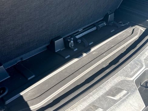 Certified 2022 Chevrolet Tahoe Premier AWD/4WD image 15