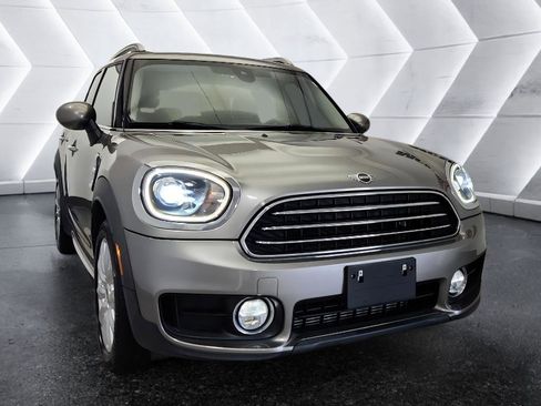 Used 2019 MINI Cooper Countryman image 1