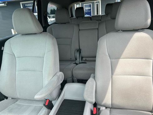 Used 2017 Honda Pilot EX image 19