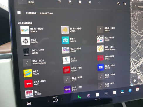 Used 2022 Tesla Model X AWD image 21