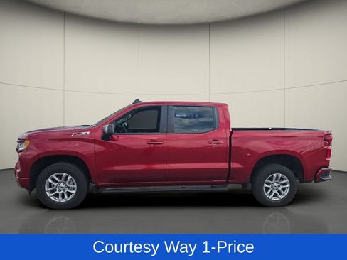 Used 2023 Chevrolet Silverado 1500 RST w/ Convenience Package II AWD/4WD image 5