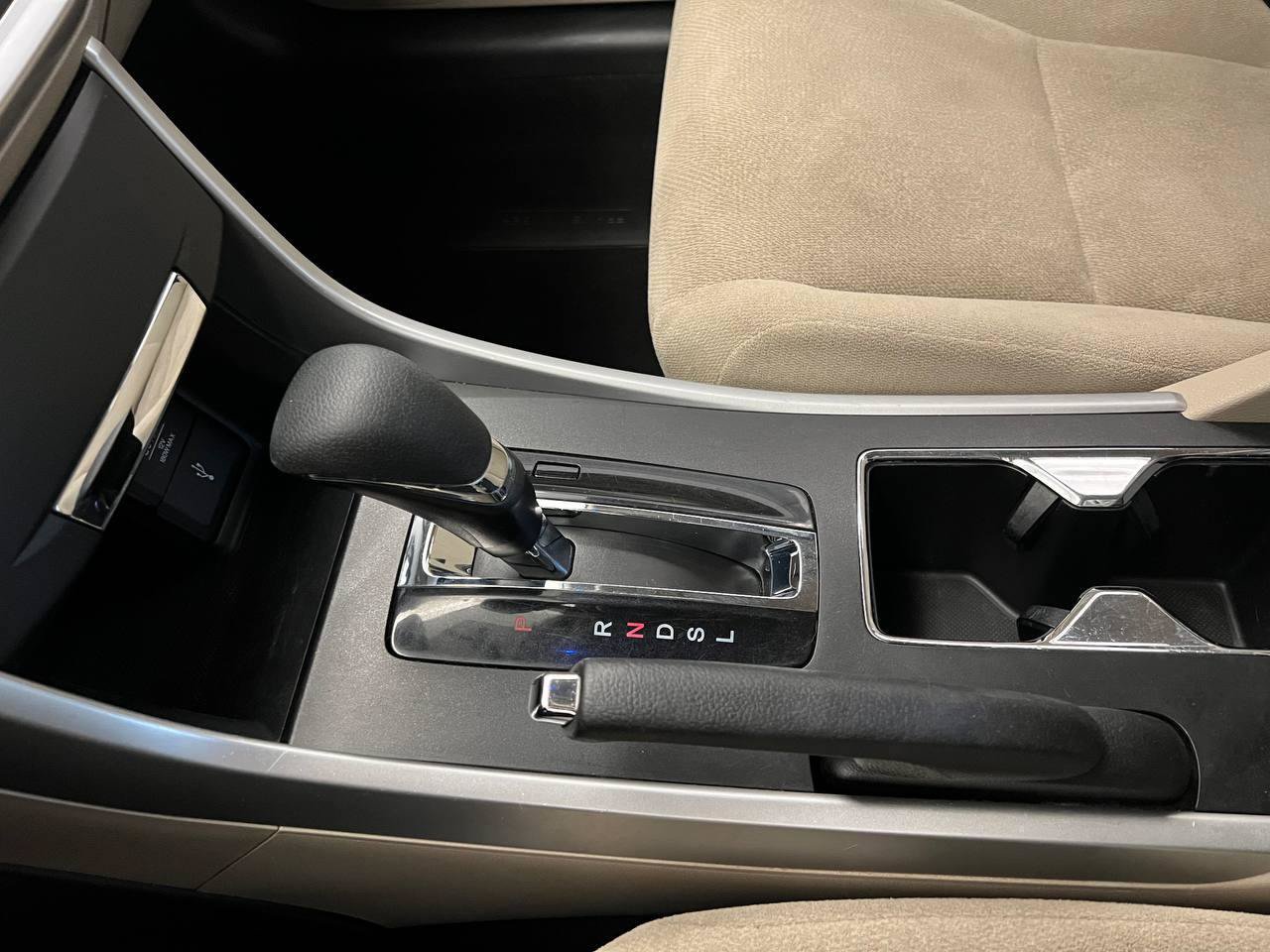 Used 2013 Honda Accord LX image 20