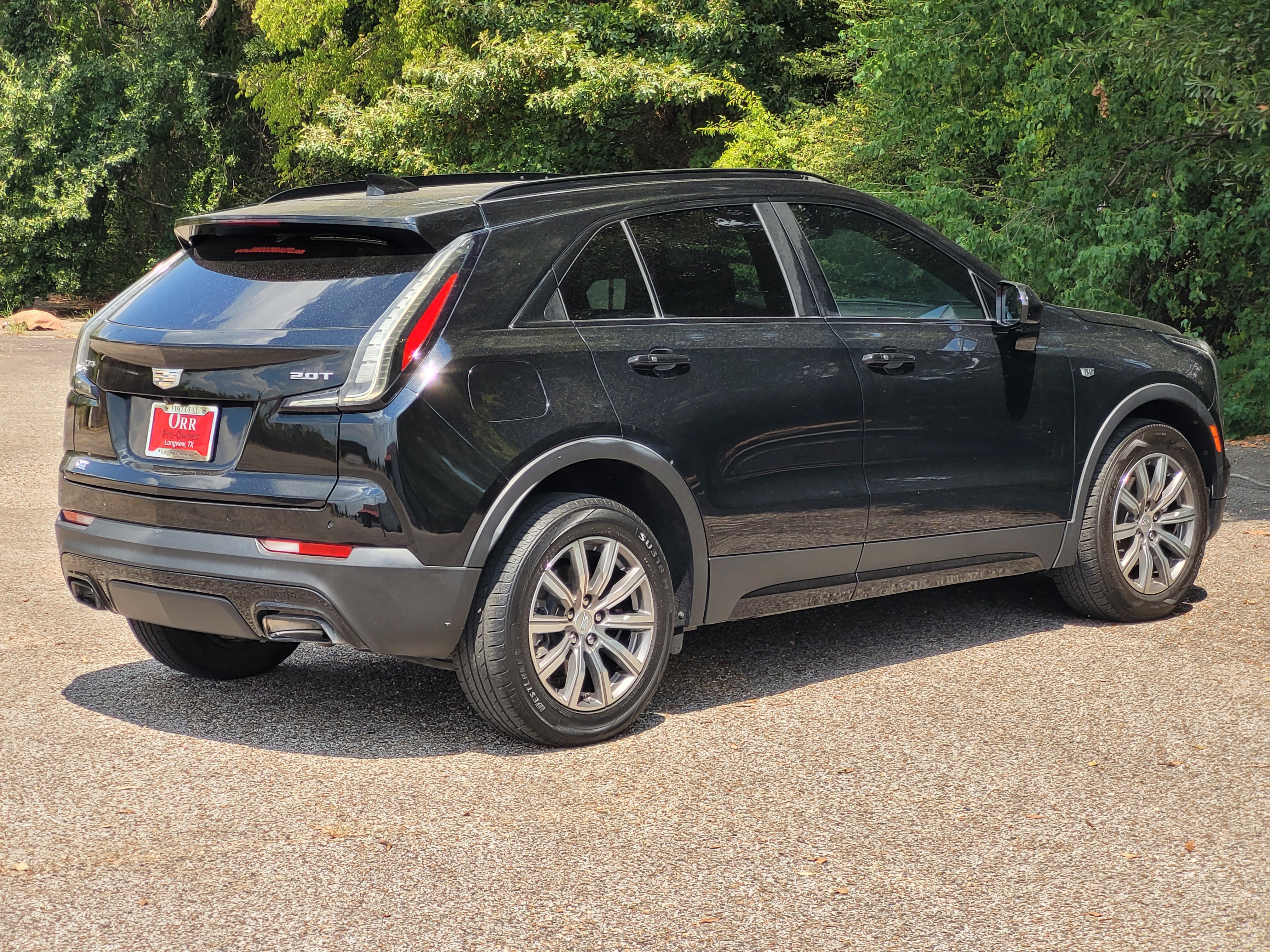 Used 2019 Cadillac XT4 Sport w/ Driver Awareness Package FWD image 4