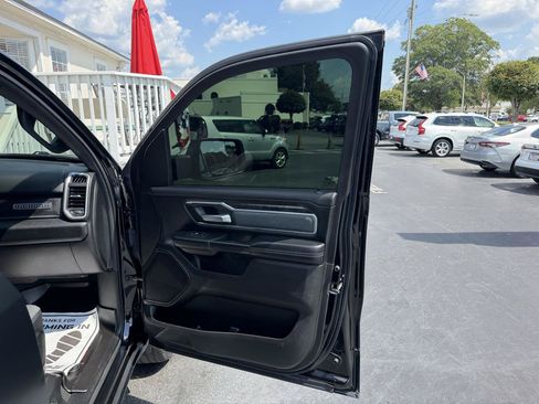 Used 2022 RAM 1500 Big Horn AWD/4WD image 24