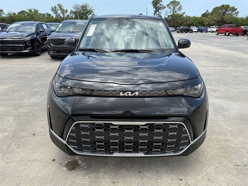 New 2025 Kia Soul GT-Line image 3