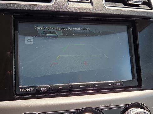 Used 2018 Subaru Forester 2.5i Premium w/ Protection Package #1 AWD/4WD image 18