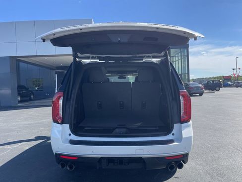 Used 2024 GMC Yukon Denali AWD/4WD image 25