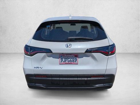 Used 2024 Honda HR-V LX image 7