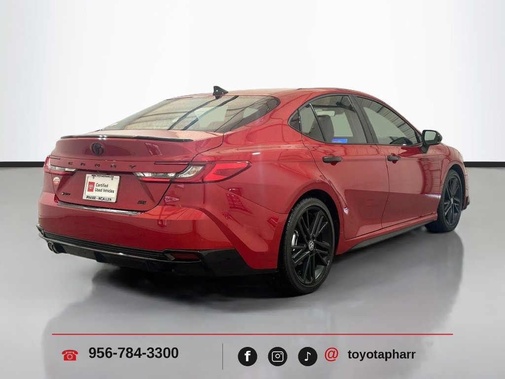 Used 2026 Toyota Camry Hybrid w/ Convenience Package FWD image 4