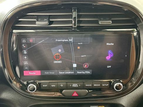 Used 2024 Kia Soul EX w/ Option Group 015 FWD image 12