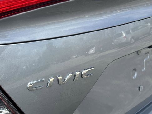 Used 2018 Honda Civic LX image 11
