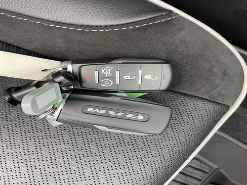 New 2026 RAM 1500 Laramie w/ Night Edition AWD/4WD image 33