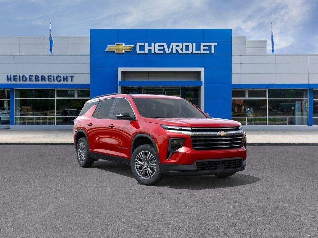 New 2026 Chevrolet Traverse LT w/ Driver Confidence Package FWD image 1