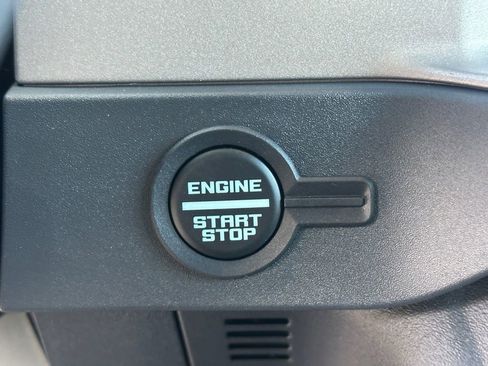 New 2026 Ford Bronco Outer Banks AWD/4WD image 11