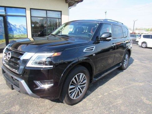 Used 2021 Nissan Armada SL image 3