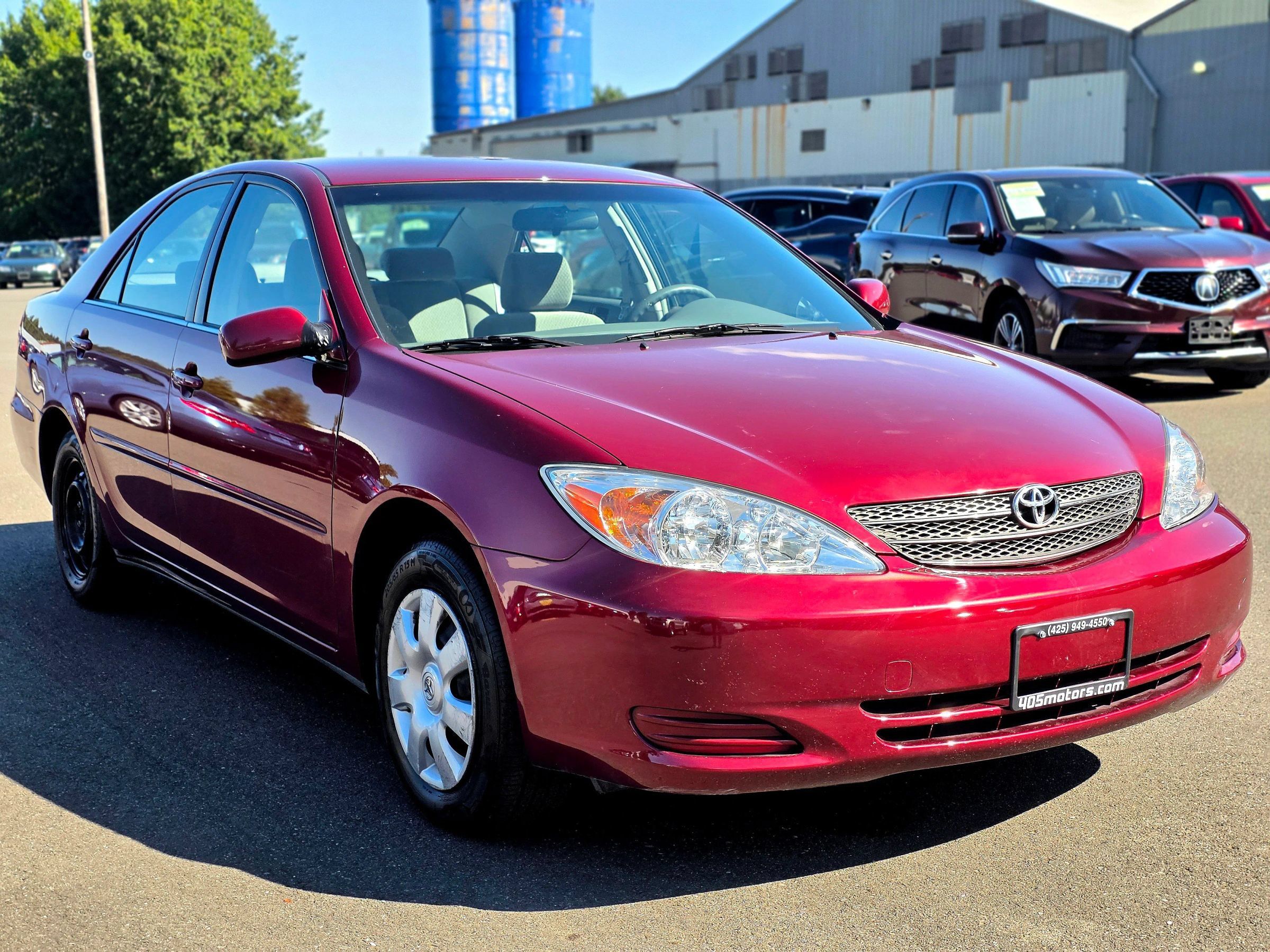 Used 2003 Toyota Camry LE FWD image 1