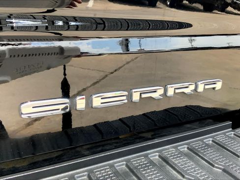 Used 2022 GMC Sierra 1500 Denali w/ Denali Premium Package AWD/4WD image 31