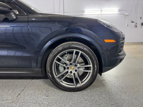 Used 2022 Porsche Cayenne S image 4