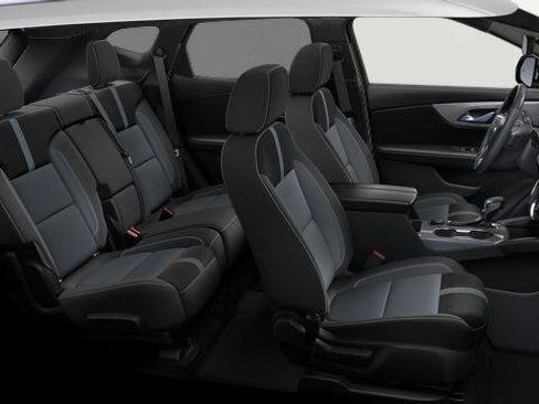 New 2026 Chevrolet Blazer LT image 8