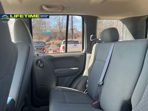 Used 2006 Jeep Liberty Sport image 15