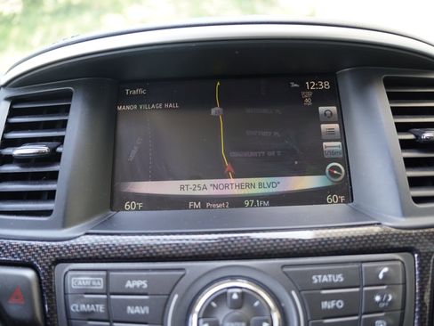 Used 2020 Nissan Pathfinder SL AWD/4WD image 22