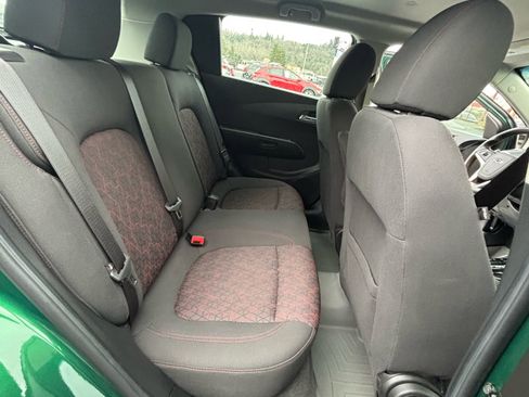 Used 2018 Chevrolet Sonic LT w/ Convenience Package image 23
