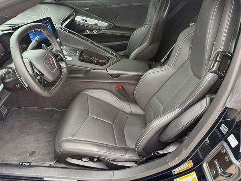 Used 2024 Chevrolet Corvette Stingray Coupe w/ 1LT image 10