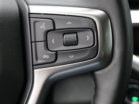 Used 2025 Chevrolet Silverado 2500 LT w/ Convenience Package image 15