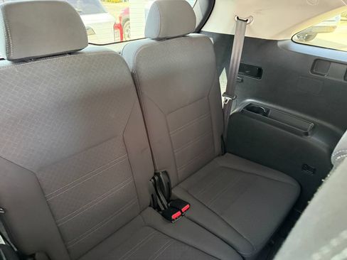 Used 2020 Kia Sorento FWD V6 image 19