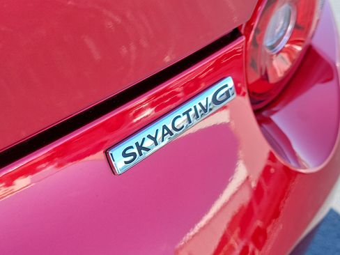 Used 2025 MAZDA MX-5 Miata RF Club RWD image 6
