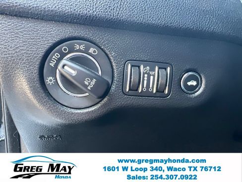 Used 2022 Chrysler 300 S RWD image 25