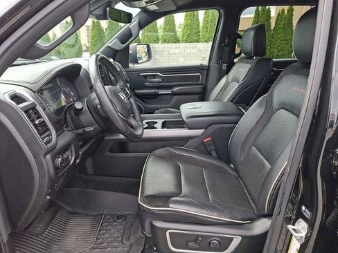 Used 2023 RAM 1500 Laramie AWD/4WD image 14