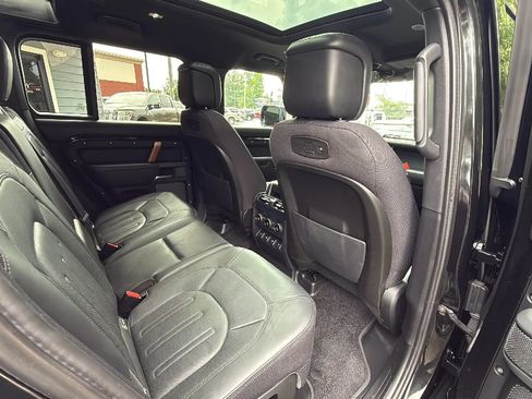Used 2020 Land Rover Defender 110 X AWD/4WD image 22
