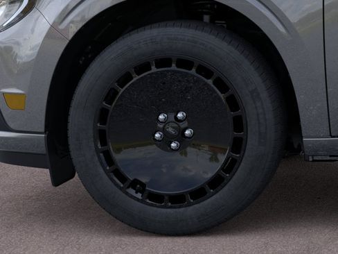 New 2026 Ford Maverick Lobo AWD/4WD image 20