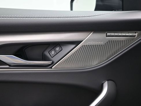 New 2026 Jaguar F-PACE R-Dynamic S AWD/4WD image 19