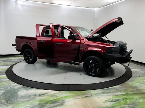 Used 2018 RAM 1500 Express w/ Express Value Package RWD image 10