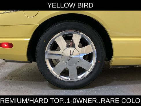 Used 2002 Ford Thunderbird RWD image 14