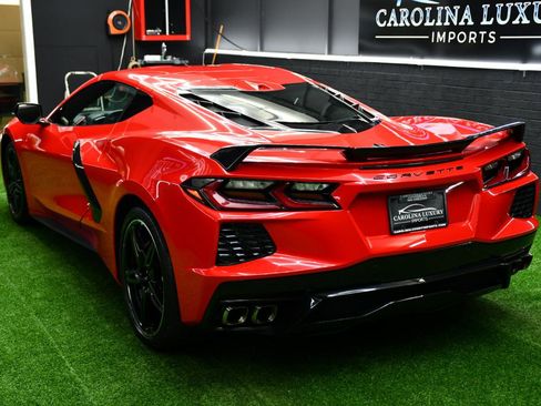 Used 2020 Chevrolet Corvette Stingray Premium Cpe w/ 3LT Preferred Equipment Group image 3