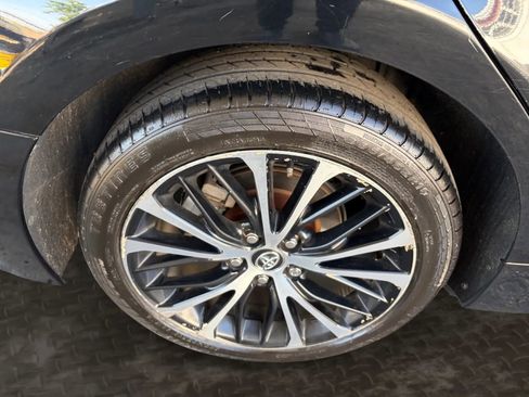 Used 2020 Toyota Camry SE FWD image 36