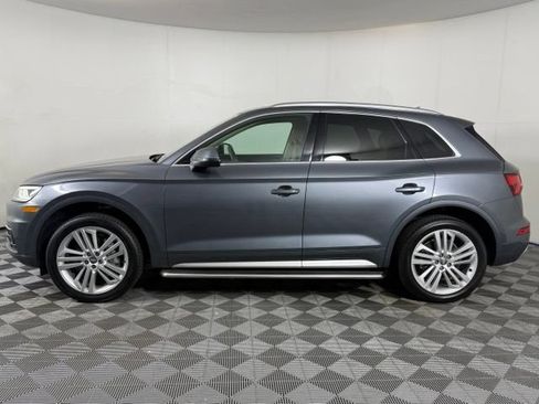 Used 2019 Audi Q5 2.0T Premium Plus w/ Premium Plus Package AWD/4WD image 3