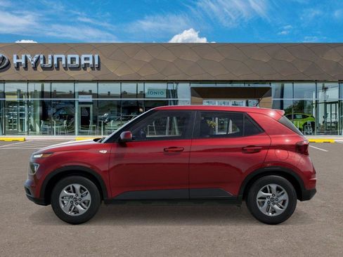 New 2026 Hyundai Venue SE image 3