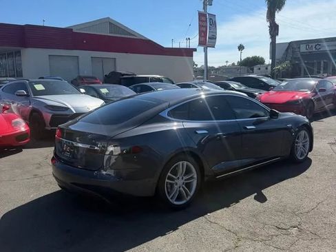Used 2015 Tesla Model S 85D AWD/4WD image 4